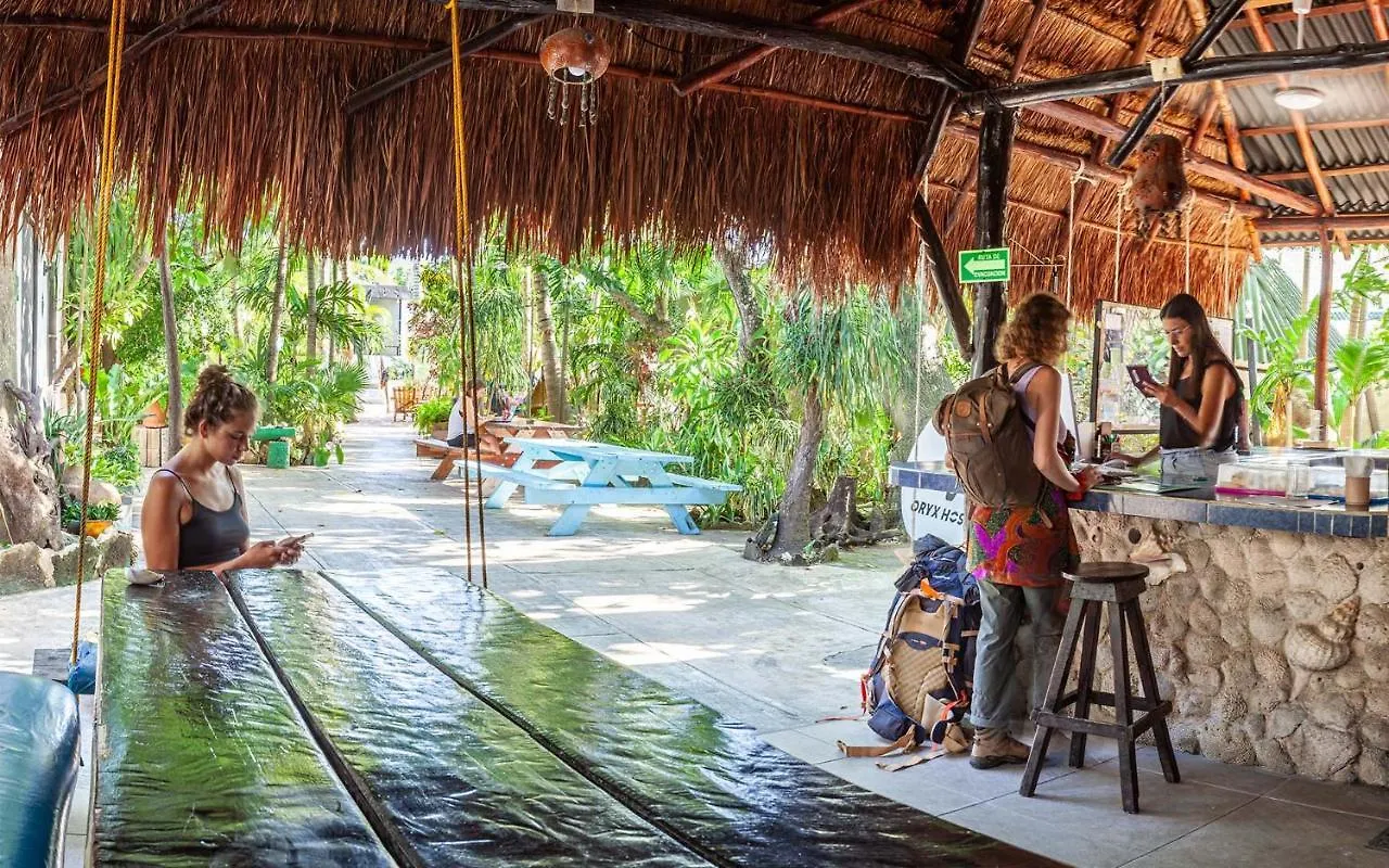 Hostel Oryx Tulum México