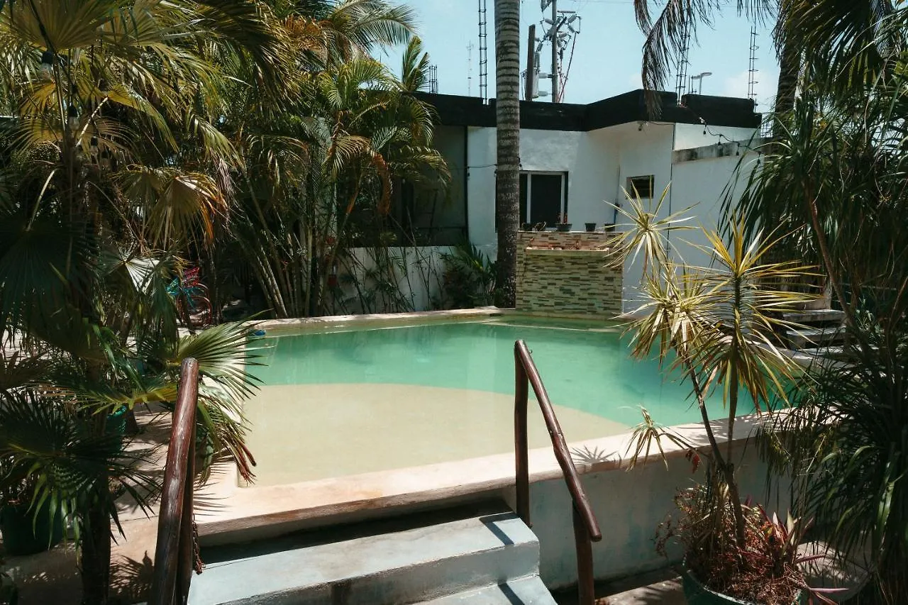 Hostel Oryx Tulum