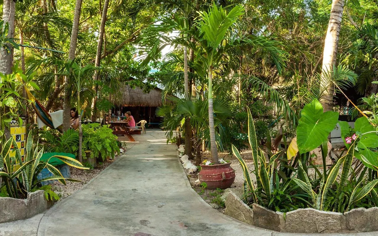Hostel Oryx Tulum
